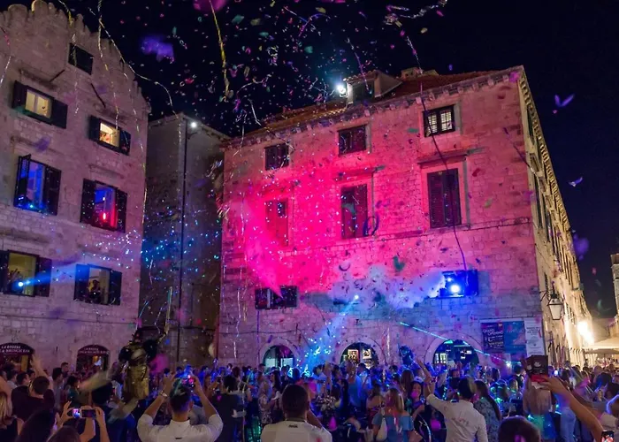 Tailor Two-bedroom Apartment